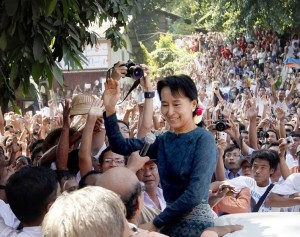MYANMAR_Aung_San_Suu_Kyi_freed